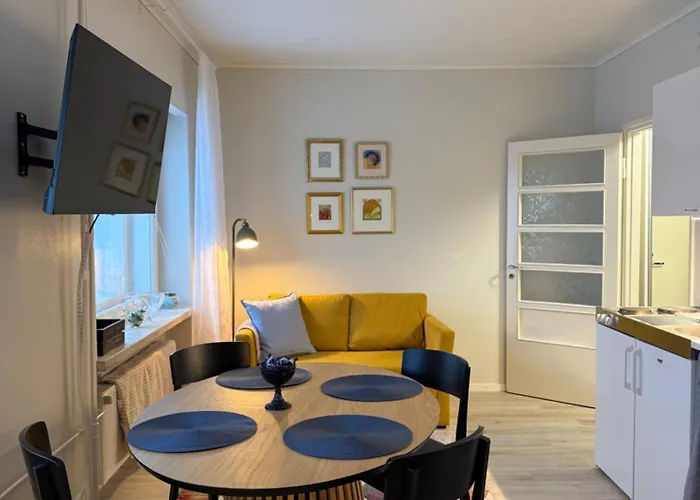 Centre Of Lahti, Cosy And Covenient! アパート ラハティ